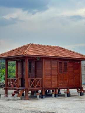 HOMESTAY KAYU
